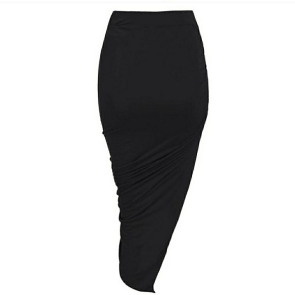 🌿RUCHED SIDE SKIRT🌿 - Picture 2 of 2